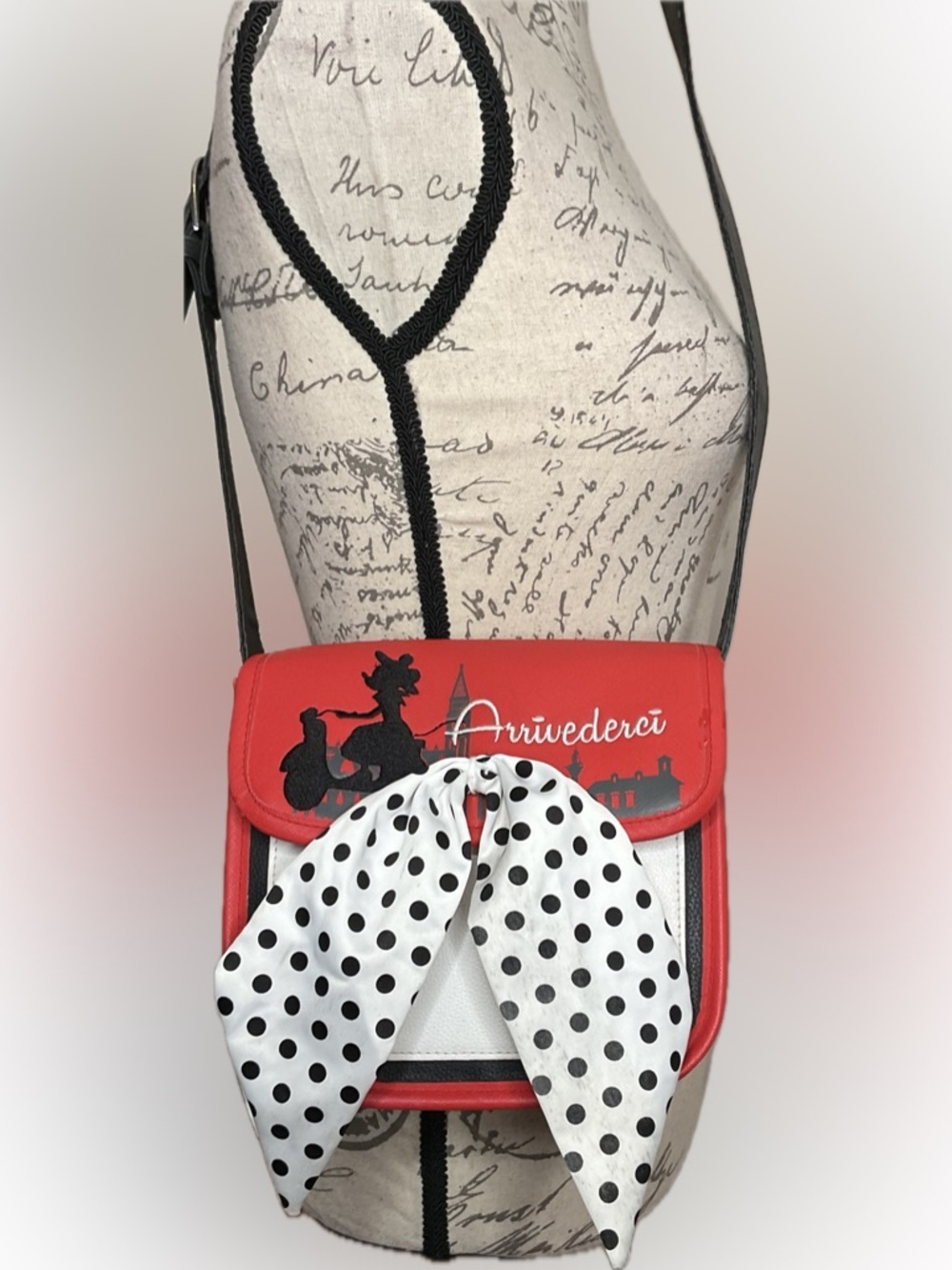 Disney’s Epcot Italy European Minnie Crossbody Bag “Arrivederci”